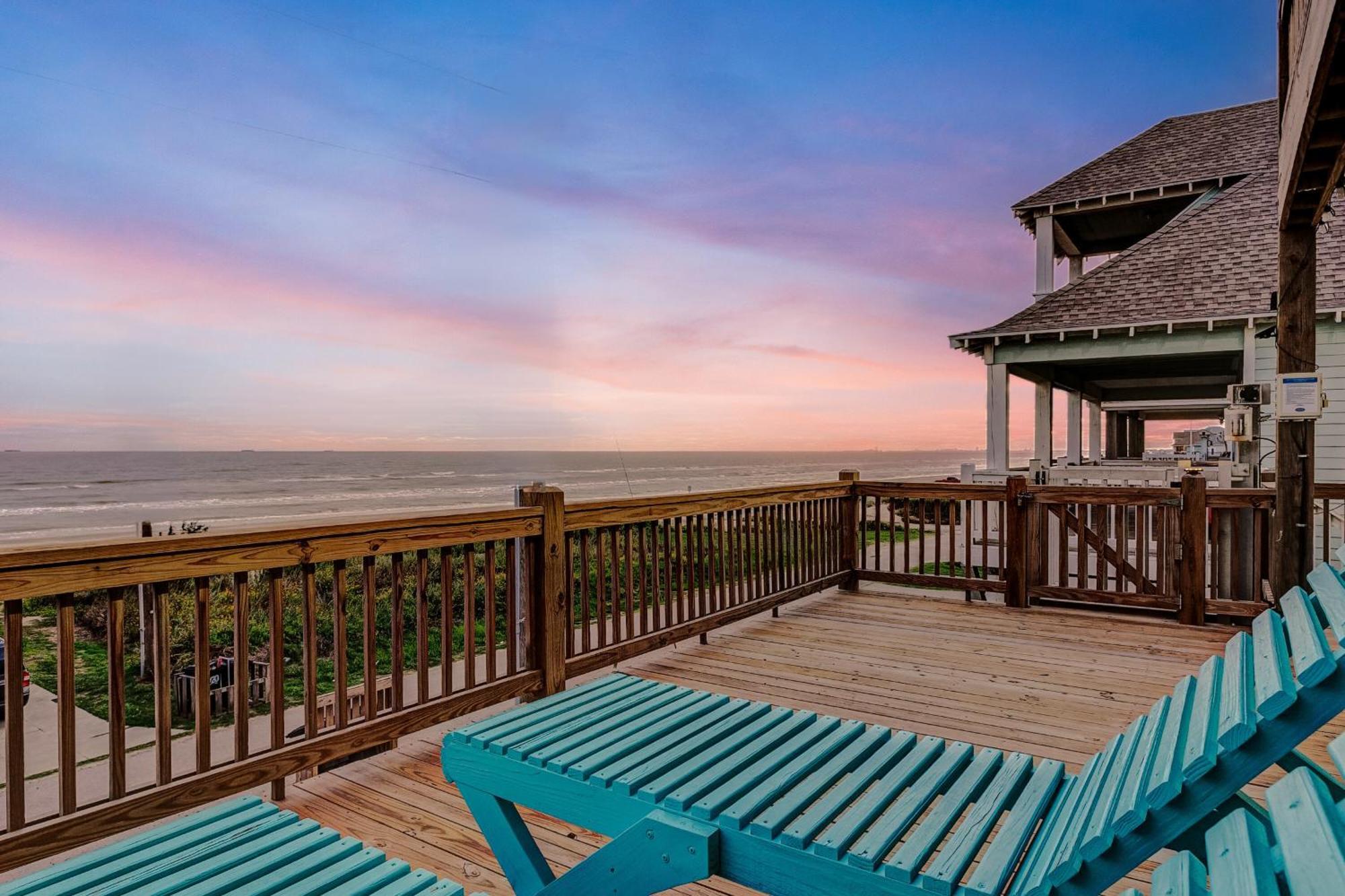 Beachfront - Hot Tub - Bbq - 14 Guests Bolivar Peninsula Exterior photo